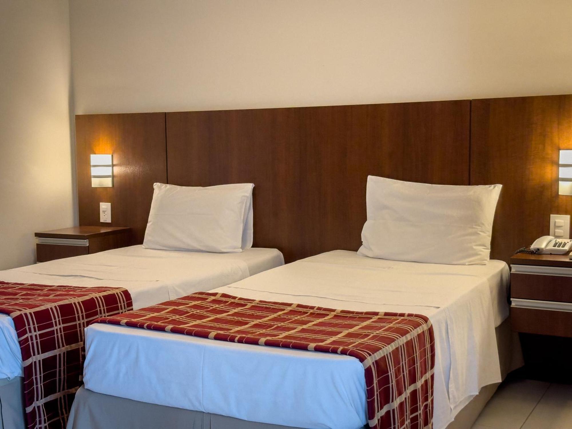 Hotel Cianorte Diamond ภายนอก รูปภาพ