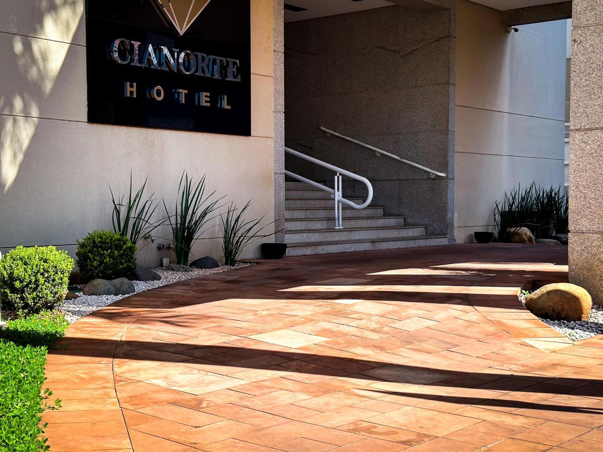 Hotel Cianorte Diamond ภายนอก รูปภาพ