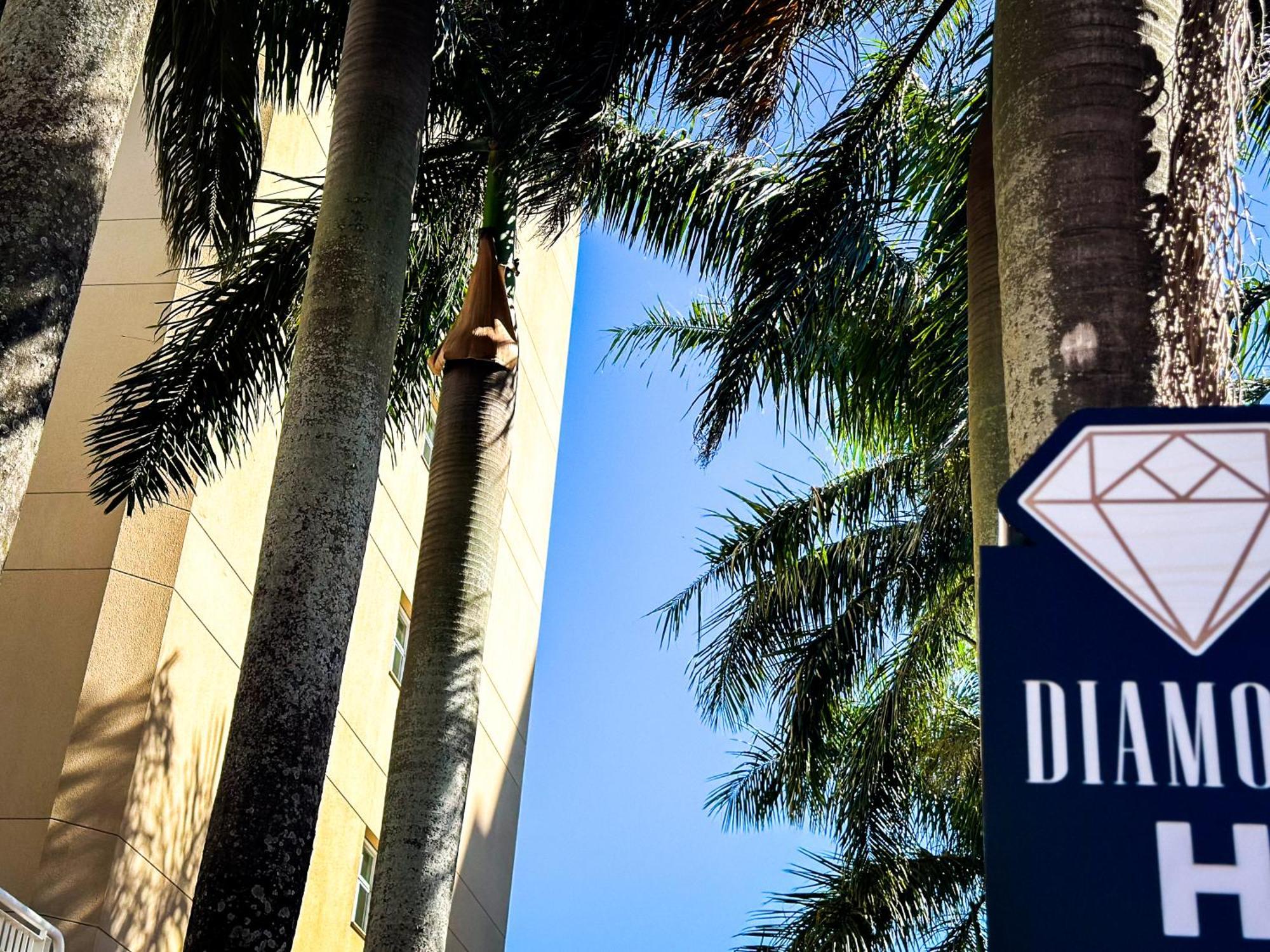 Hotel Cianorte Diamond ภายนอก รูปภาพ