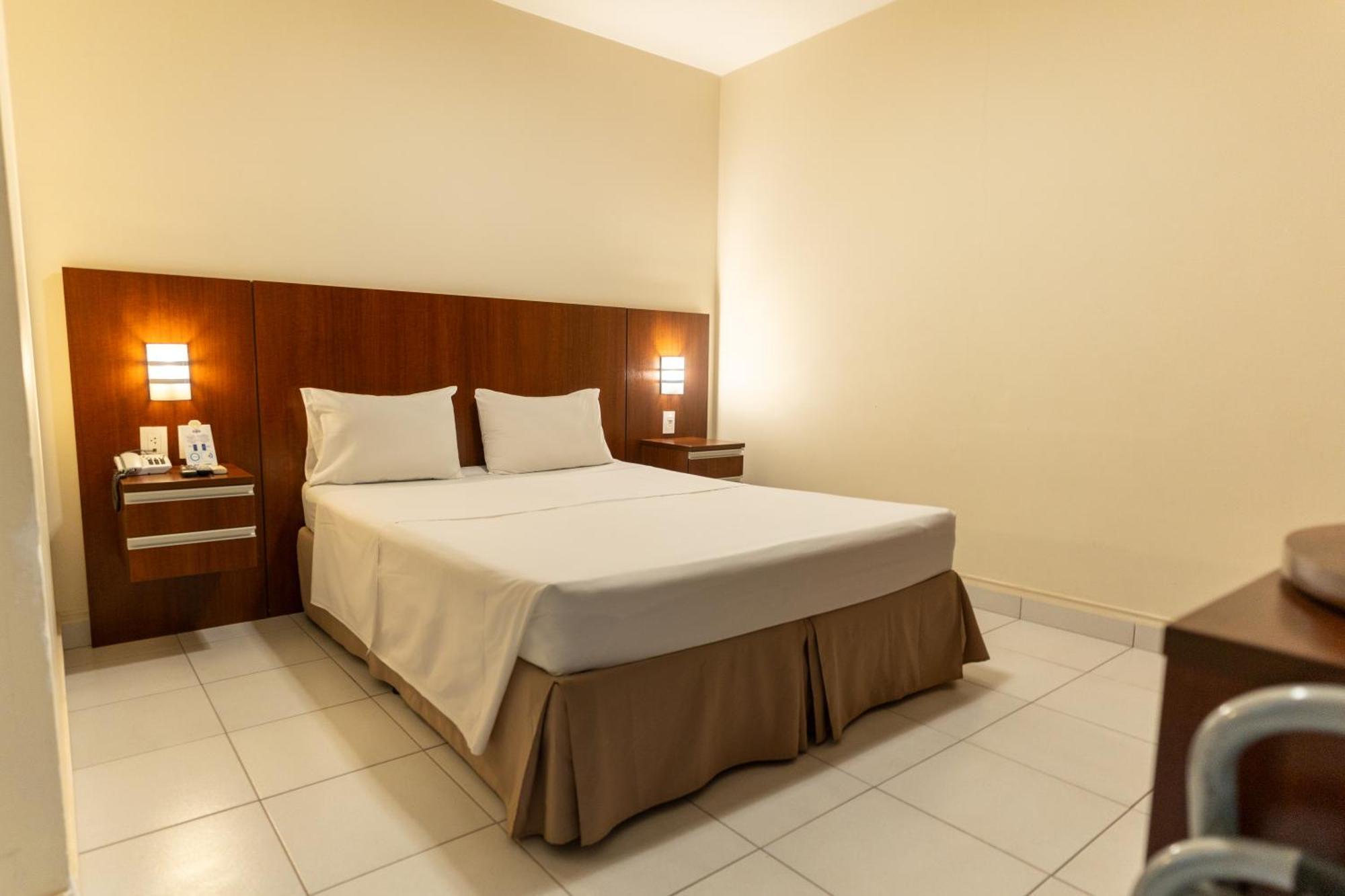 Hotel Cianorte Diamond ภายนอก รูปภาพ